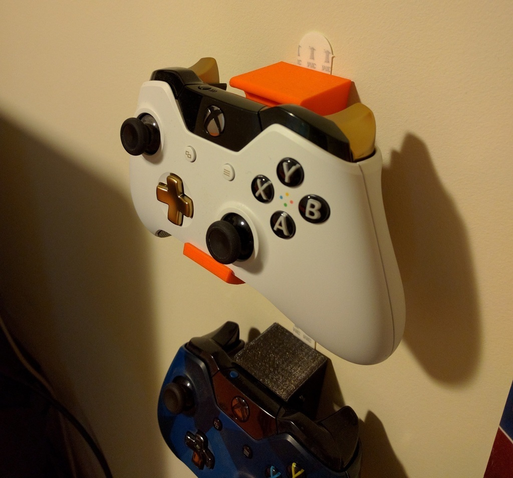 Archivo 3D gratis Soportes de pared para mandos de Xbox One / Wii U